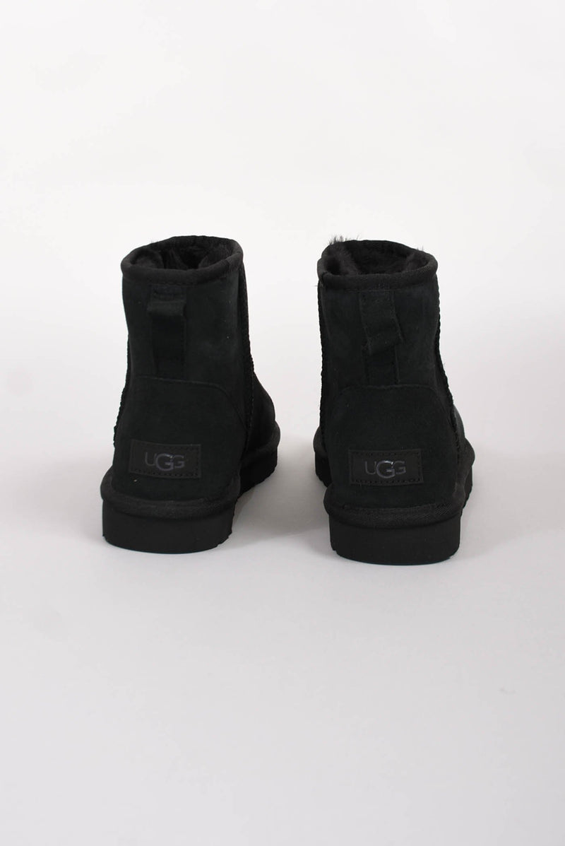 UGG stivali modello classic mini II