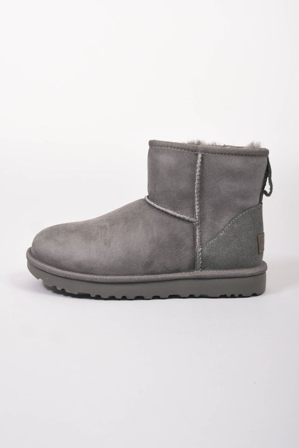 UGG stivali modello classic mini II