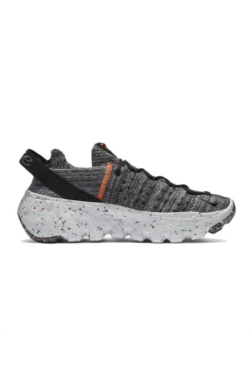 NIKE Sneakers space hippie 04