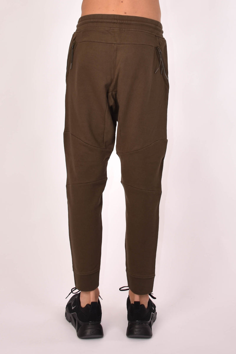 C.P. COMPANY PANTALONI IN FELPA DIAGONAL RAISED FLEECE ZIP POCKET