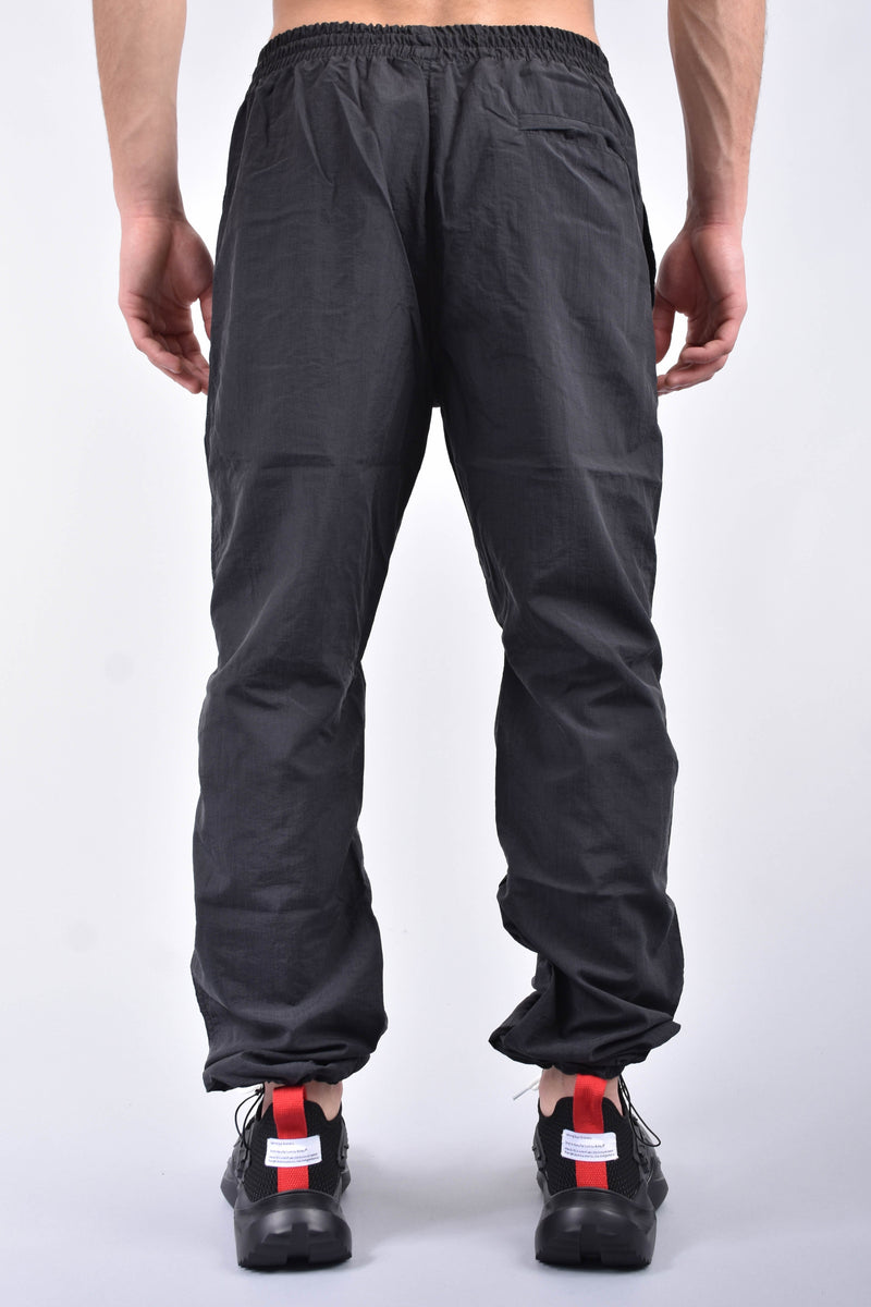 HUGE UNDERGROUND Pantaloni jogger ultralight