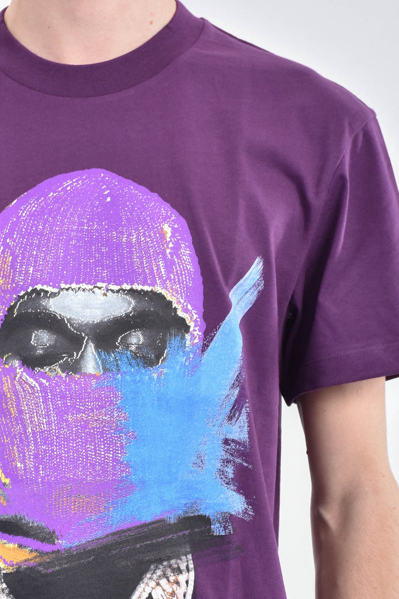 IH NOM UH NIT T-shirt whit mask painted on front and logo