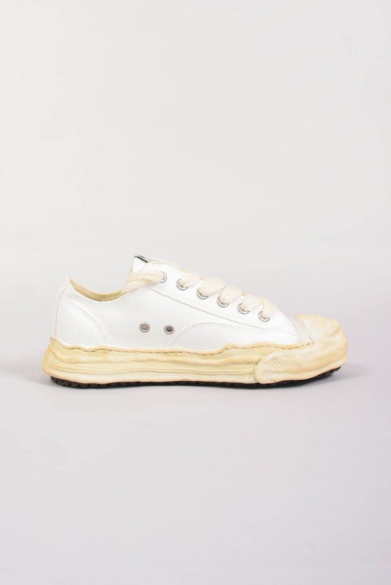 MAISON MIHARA YASUHIRO Sneakers in canvas