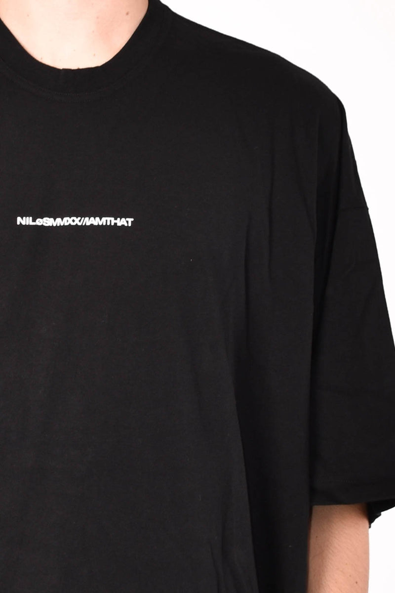 NILØS T-SHIRT CON STAMPA