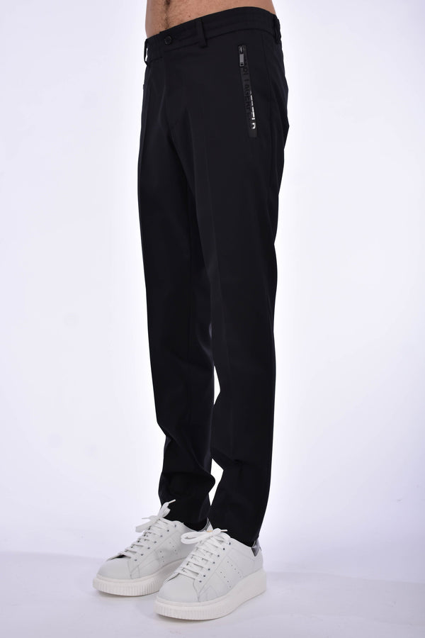 KARL LAGERFELD PANTALONI JOGGER IN LANA